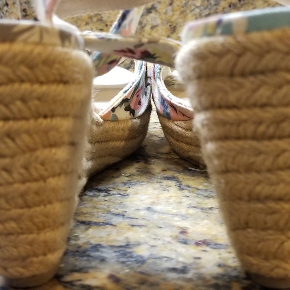 NWT FLORAL PLATFORM ESPERDRILLES SIZE 9.5 - Picture 8 of 9